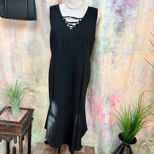 📌Bisou Bisou Beautiful Plus Size Dress with Looped V-Neckline & Full Skirt Part